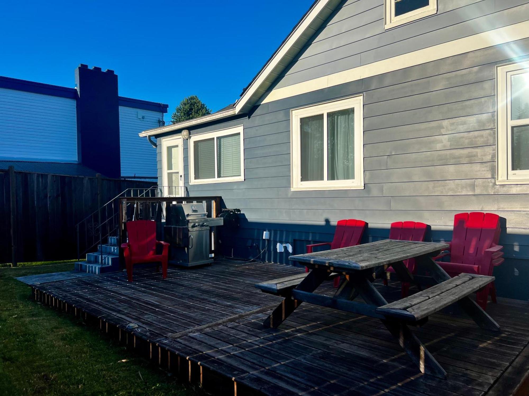 Buccaneer Inn Nanaimo Exterior photo